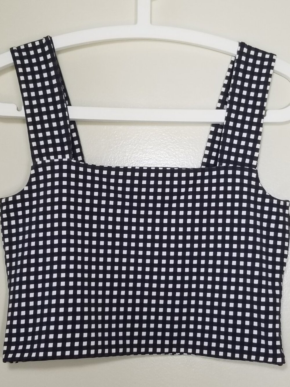 Cotton on black and white plaid crop top. Size: Large